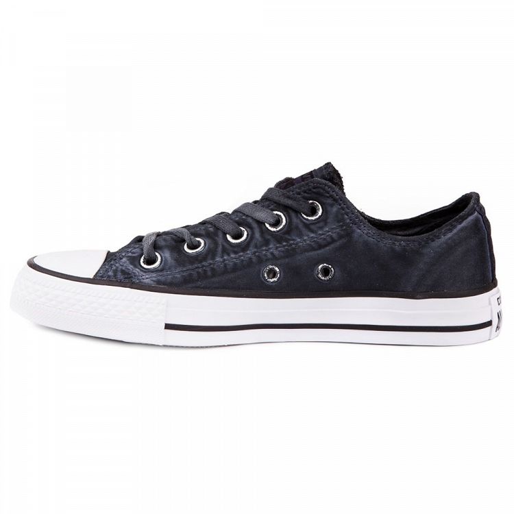 CHUCK TAYLOR OX