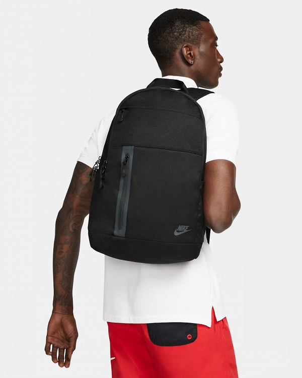 Nike Premium