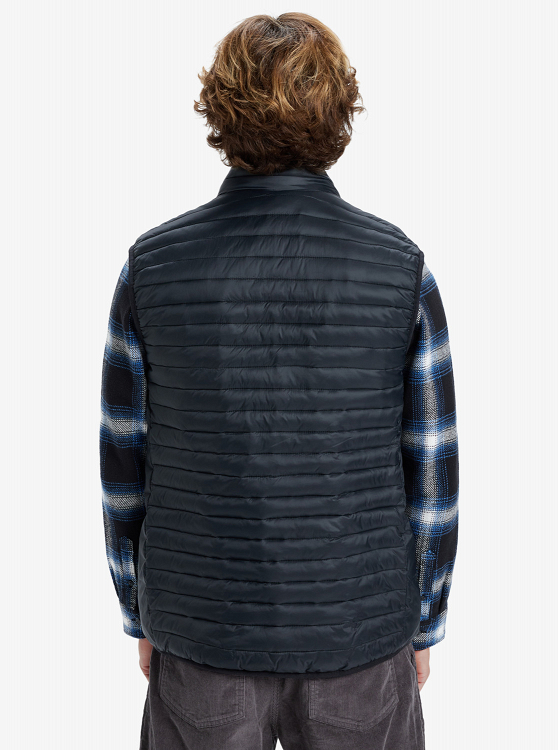 SCALY SLEEVELESS