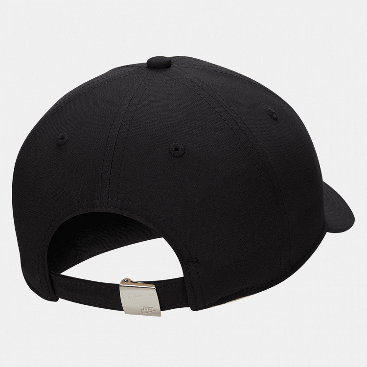Nike Dri-FIT Club