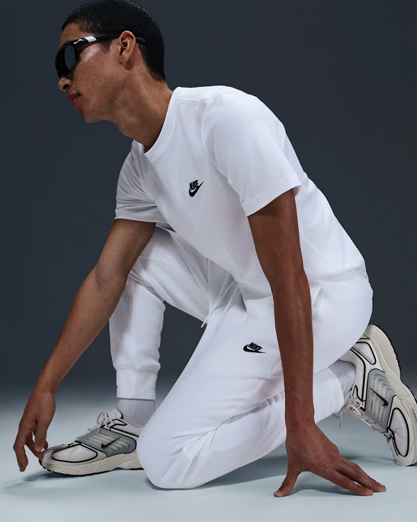 Nike Club