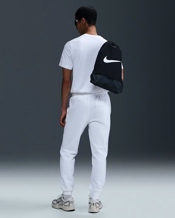 Nike Club