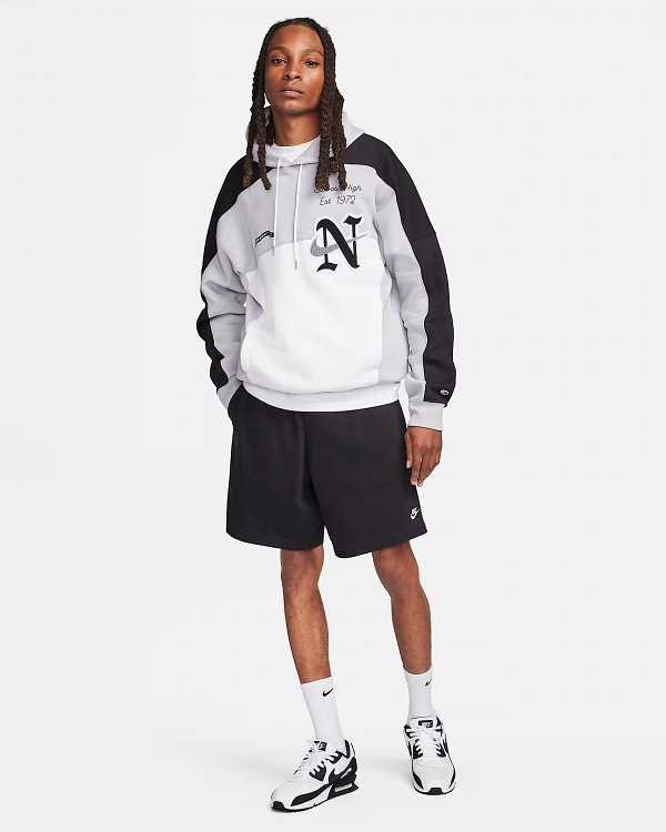 Nike Club