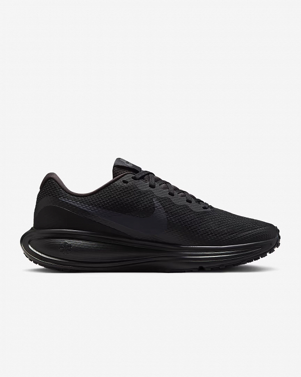 Nike Revolution 8
