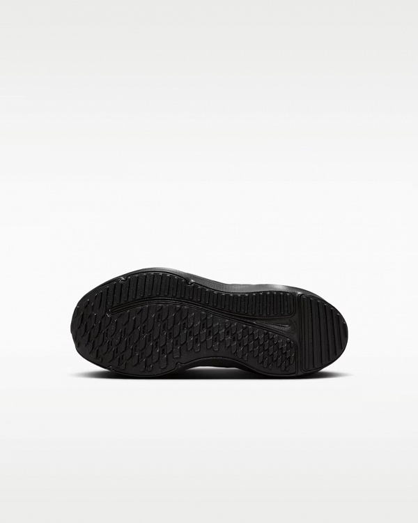 Nike Cosmic Runner