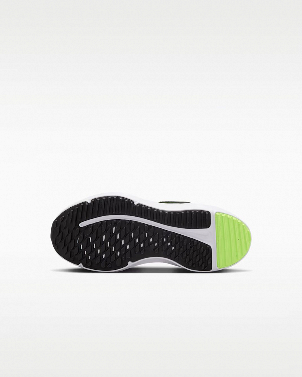 Nike Cosmic Runner