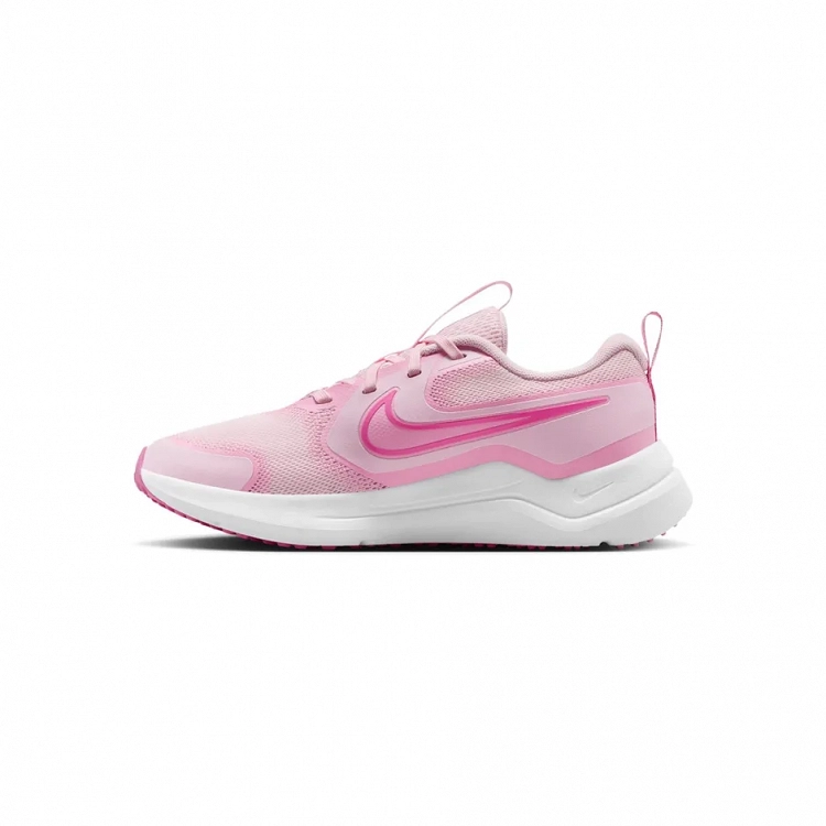 Nike Cosmic Runner
