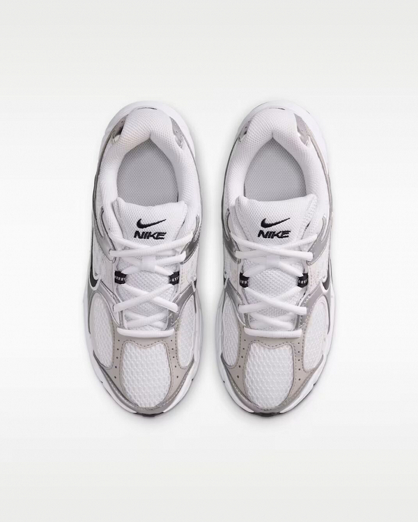 Nike V5 RNR