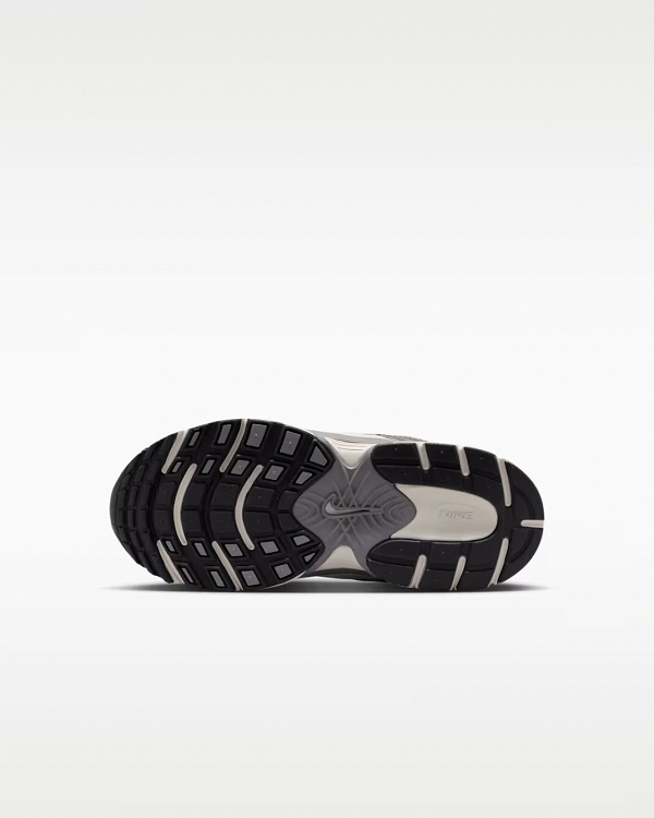 Nike V5 RNR
