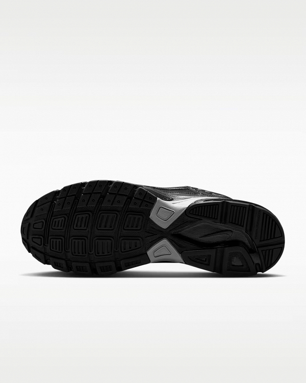 Nike Initiator