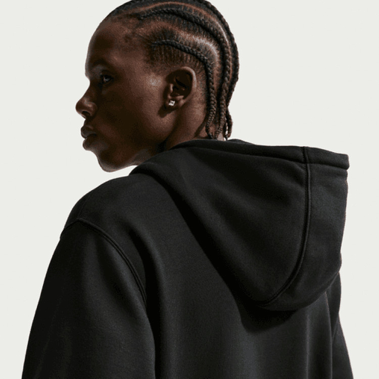Nike Sportswear Club