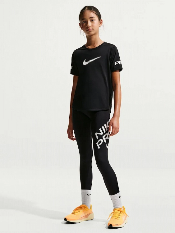 Nike Pro