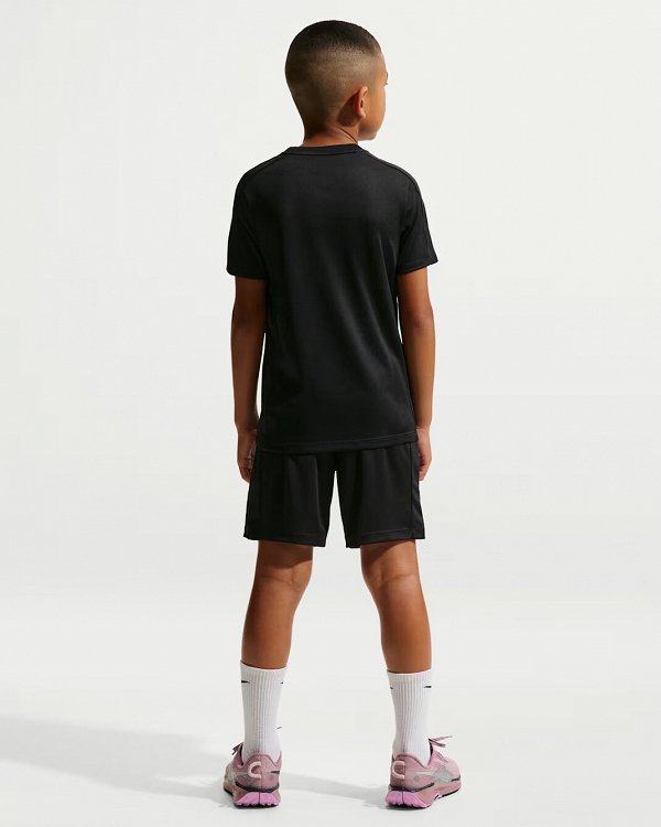 Nike Trophy23