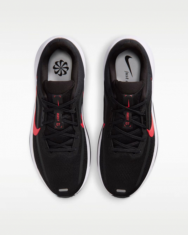 Nike Quest 7