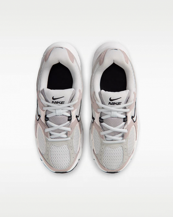 Nike V5 Runner Suede