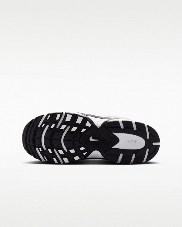 Nike V5 Runner Suede