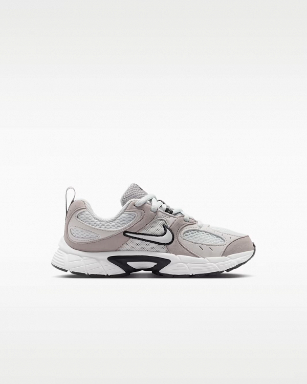 NIKE V5 RNR SUEDE LACE PS