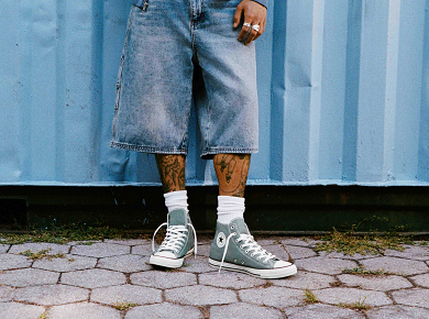Sneakers