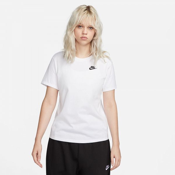 Nike Sportswear Club Essentials - DX7902